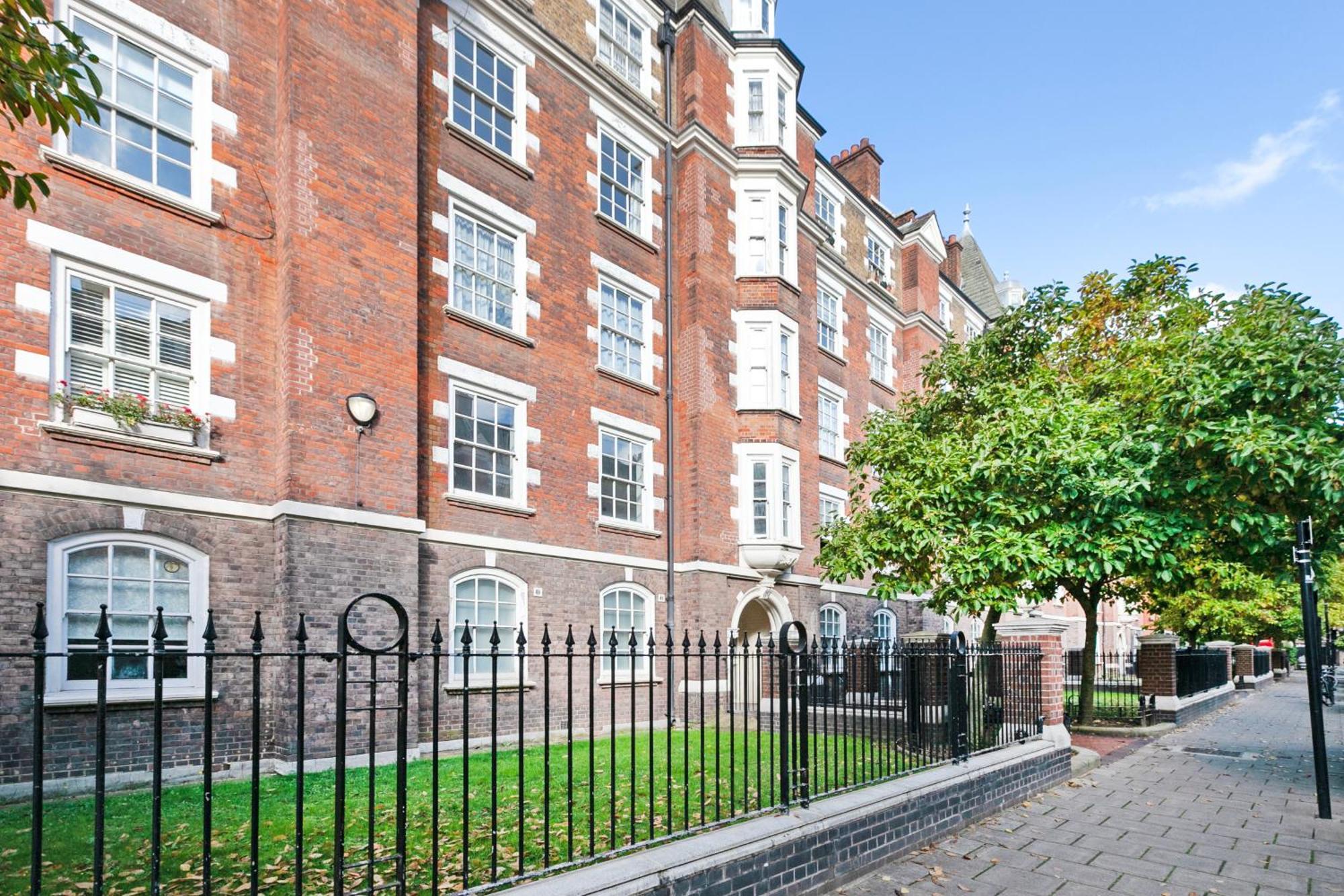 Beautiful 3 Bedroom Flat In Scott Ellis Gardens Лондон Экстерьер фото